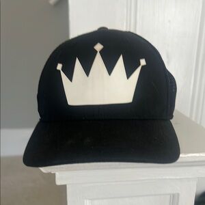 Queen Crown baseball hat